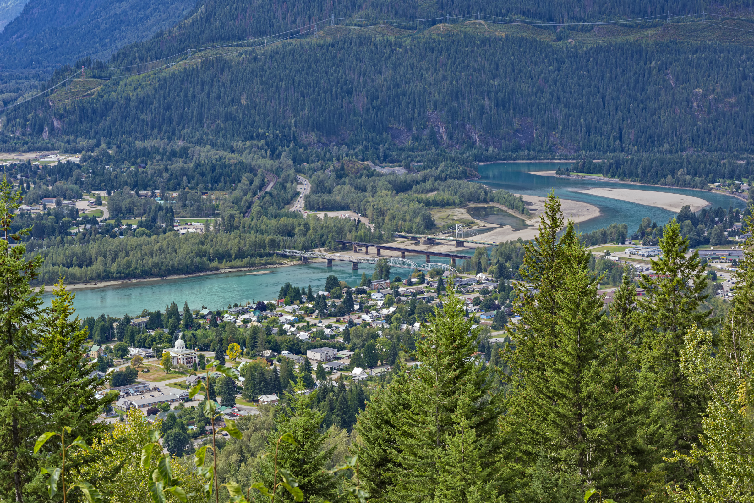 Revelstoke,_British_Columbia[1].webp